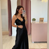 Robe Sam Noire